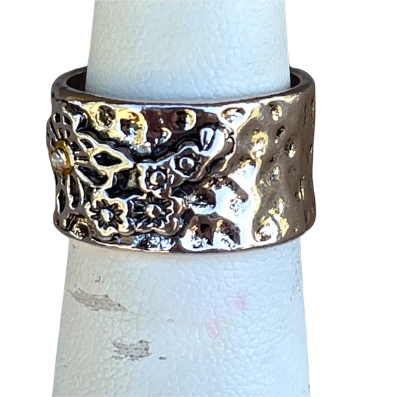 ARTISAN HANDMADE SILVER TONE METALWORK BUTTERFLY CHERRY BLOSSOM RING - Picture 9 of 9